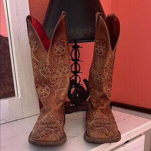 Macie Bean Square Toe Embroidered Cowboy Boots